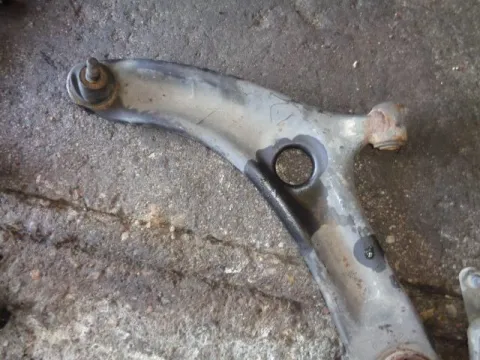 Ψαλίδι Εμπρός Αριστερό για HYUNDAI i20 (2009 - 2011) ΠΑΛΕΤΑ 1 *223235* Ψαλίδι Εμπρός Αριστερό για HYUNDAI i20 (2009 - 2011) ΠΑΛΕΤΑ 1 *223235*