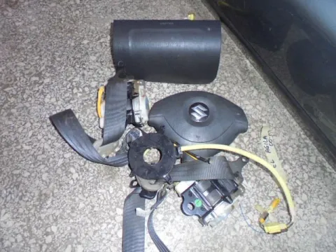 Σετ Αερόσακων Εμπρός (χ.Ταμπλό) για SUZUKI JIMNY (2005 - 2013) (SN) *Γ* Σετ Αερόσακων Εμπρός (χ.Ταμπλό) για SUZUKI JIMNY (2005 - 2013) (SN) *Γ*