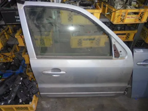 Πόρτα Εμπρός Δεξιά για FORD MAVERICK (2001 - 2005) , (2005 - ) *Γ* Πόρτα Εμπρός Δεξιά για FORD MAVERICK (2001 - 2005) , (2005 - ) *Γ*