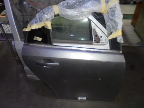 Πόρτα Πίσω Δεξιά για CADILLAC BLS (2006- ) Sedan 4dr Πόρτα Πίσω Δεξιά για CADILLAC BLS (2006- ) Sedan 4dr