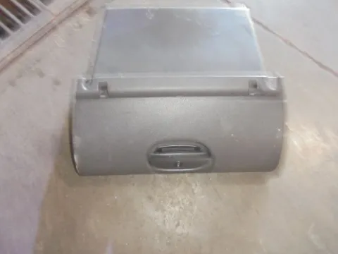 Ντουλαπάκι για OPEL CORSA (1993 - 2000) B *Γ* Ντουλαπάκι για OPEL CORSA (1993 - 2000) B *Γ*