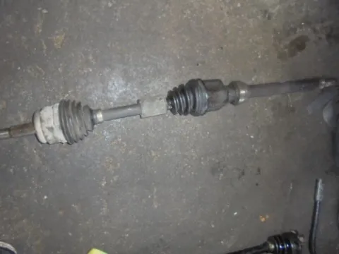 Ημιαξόνιο Εμπρός Δεξί για SMART FORFOUR (2004 - 2006) (454) 1500 (OM 639.939) Diesel 68 CDI Ημιαξόνιο Εμπρός Δεξί για SMART FORFOUR (2004 - 2006) (454) 1500 (OM 639.939) Diesel 68 CDI