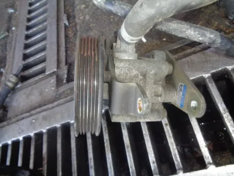 Αντλία Υδραυλικού Τιμονιού για NISSAN X-TRAIL (2003 - 2007) (T30) Αντλία Υδραυλικού Τιμονιού για NISSAN X-TRAIL (2003 - 2007) (T30)