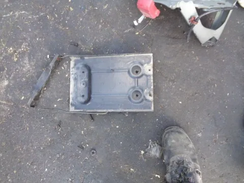Βάση Μπαταρίας για SUZUKI GRAND VITARA (2006 - 2009) (JB) *Δ* Βάση Μπαταρίας για SUZUKI GRAND VITARA (2006 - 2009) (JB) *Δ*