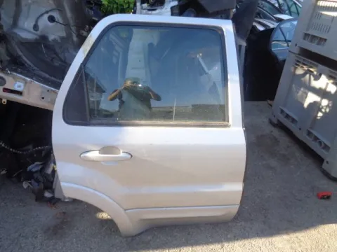 Πόρτα Πίσω Δεξιά για FORD MAVERICK (2005 - ) *Γ* Πόρτα Πίσω Δεξιά για FORD MAVERICK (2005 - ) *Γ*
