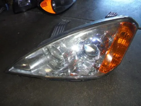 Φανάρι Εμπρός Αριστερό για SSANGYONG KYRON (2005 - 2007)  Φανάρι Εμπρός Αριστερό για SSANGYONG KYRON (2005 - 2007)