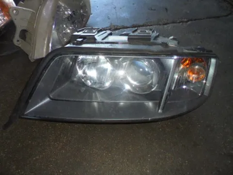 Φανάρι Εμπρός Αριστερό για AUDI A6 Allroad (2000 - 2005) (4BH) Φανάρι Εμπρός Αριστερό για AUDI A6 Allroad (2000 - 2005) (4BH)
