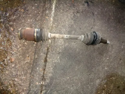 Ημιαξόνιο Εμπρός Αριστερό για SUBARU VIVIO (1992 - 1998) (KK-KW) Ημιαξόνιο Εμπρός Αριστερό για SUBARU VIVIO (1992 - 1998) (KK-KW)