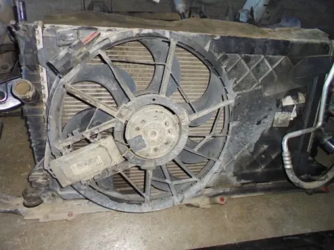 Μούρη (με καπό και φτερά) Ελλατωματικά Σπόιλερ για FORD C-MAX (2003 - 2006) Mk1a (C214) *Γ* -  Μούρη (με καπό και φτερά) Ελλατωματικά Σπόιλερ για FORD C-MAX (2003 - 2006) Mk1a (C214) *Γ* -