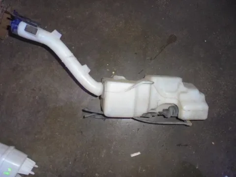 Δοχείο Υαλοκαθαριστήρων για FIAT PANDA (2012 - ) ( ) Δοχείο Υαλοκαθαριστήρων για FIAT PANDA (2012 - ) ( )