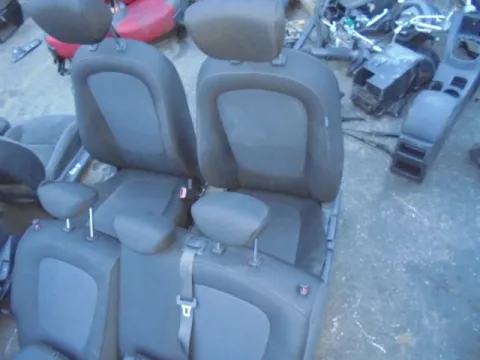 Καθίσματα Σετ Σαλόνι για HYUNDAI i20 (2012 - 2015) ( ) *A* -  Καθίσματα Σετ Σαλόνι για HYUNDAI i20 (2012 - 2015) ( ) *A* -