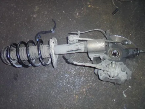 Άκρο Πλήρες Εμπρός Δεξί Με ABS για CITROEN C4 (2012- ) ( ) Άκρο Πλήρες Εμπρός Δεξί Με ABS για CITROEN C4 (2012- ) ( )