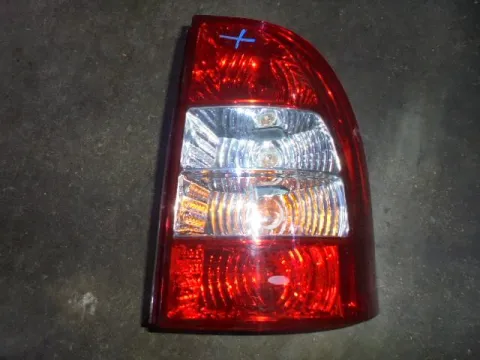 Φανάρι Πίσω Δεξί για FIAT STRADA (2009 - 2013)