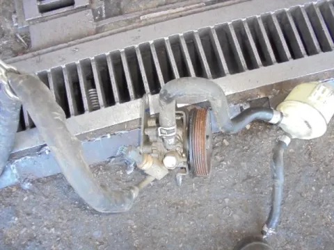 Αντλία Υδραυλικού Τιμονιού για NISSAN X-TRAIL (2003 - 2007) (T30) Αντλία Υδραυλικού Τιμονιού για NISSAN X-TRAIL (2003 - 2007) (T30)