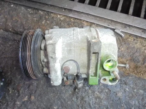 Συμπιεστής A-C (Κομπρέσορας) για NISSAN X-TRAIL (2003 - 2007) (T30) Συμπιεστής A-C (Κομπρέσορας) για NISSAN X-TRAIL (2003 - 2007) (T30)