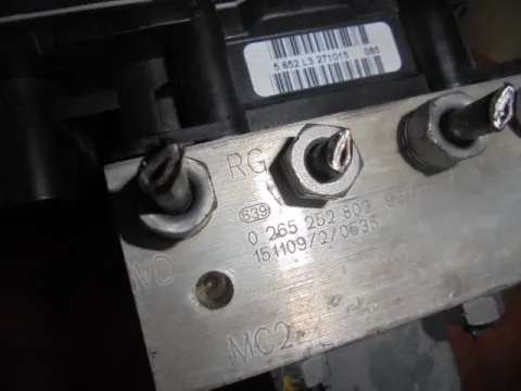 Μονάδα ABS 0265252802 9677024980 για CITROEN C4 (2012- 2015) ( ) - 