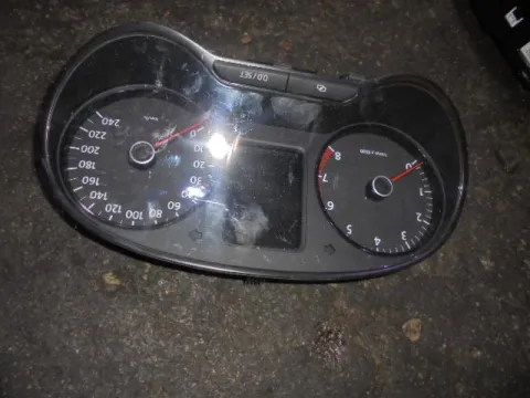 Κοντέρ για VW POLO (2009 - 2014) (6R) Κοντέρ για VW POLO (2009 - 2014) (6R)