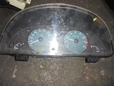 Κοντέρ για CITROEN XSARA (2000 - 2003) Κοντέρ για CITROEN XSARA (2000 - 2003)