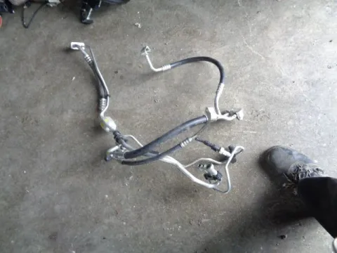 Σωλήνας A-C για OPEL CORSA (2014 - ) E *Δ* Σωλήνας A-C για OPEL CORSA (2014 - ) E *Δ*