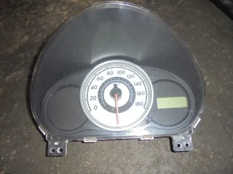 Κοντέρ για MAZDA 2 (2008 - 2011) (DE) Κοντέρ για MAZDA 2 (2008 - 2011) (DE)