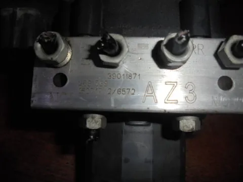 Μονάδα ABS 39011871 για OPEL CORSA (2014 - ) E -  Μονάδα ABS 39011871 για OPEL CORSA (2014 - ) E -