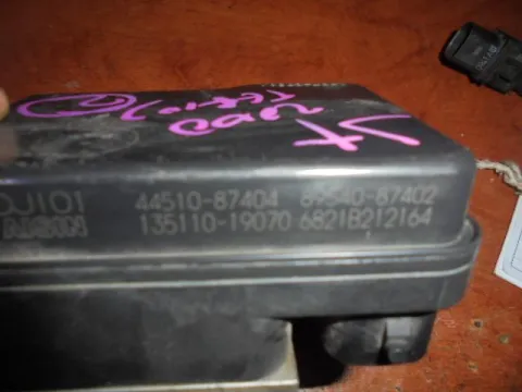 Μονάδα ABS 4451087404/8954087402 για DAIHATSU TERIOS (2000 - 2005) (J102) -  Μονάδα ABS 4451087404/8954087402 για DAIHATSU TERIOS (2000 - 2005) (J102) -
