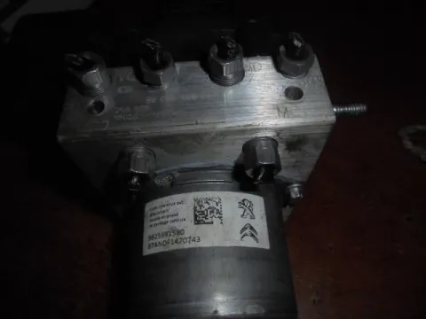 Μονάδα ABS 9808055980/9825991580 για PEUGEOT 3008 (2014 - 2016) Μονάδα ABS 9808055980/9825991580 για PEUGEOT 3008 (2014 - 2016)