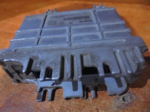 Εγκέφαλος Κινητήρα 0261203544 για VW POLO (1994 - 1999) (6N1) ΤΕΛΑΡΟ 8*253675 Εγκέφαλος Κινητήρα 0261203544 για VW POLO (1994 - 1999) (6N1) ΤΕΛΑΡΟ 8*253675