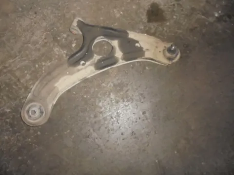 Ψαλίδι Εμπρός Δεξί για HYUNDAI GETZ (2002 - 2005) (TB) ΠΑΛΕΤΑ 2 *223977* Ψαλίδι Εμπρός Δεξί για HYUNDAI GETZ (2002 - 2005) (TB) ΠΑΛΕΤΑ 2 *223977*