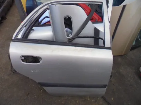 Πόρτα Πίσω Δεξιά ΛΙΓΟ ΧΤΥΠΙΜΕΝΟ για MITSUBISHI CARISMA (1996 - 1999) (DA) Sedan - 4dr , (1999 - 2004) (DA) *Α* Πόρτα Πίσω Δεξιά ΛΙΓΟ ΧΤΥΠΙΜΕΝΟ για MITSUBISHI CARISMA (1996 - 1999) (DA) Sedan - 4dr , (1999 - 2004) (DA) *Α*