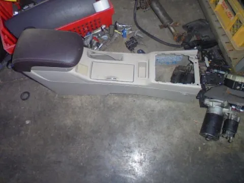 Υποβραχιόνιο(Τεμπέλης) για MITSUBISHI LANCER (2008 - ) (CX-CY) Υποβραχιόνιο(Τεμπέλης) για MITSUBISHI LANCER (2008 - ) (CX-CY)