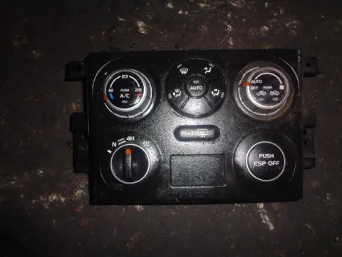 Χειριστήρια Καλοριφέρ για SUZUKI GRAND VITARA (2006 - 2009) (JB) *Δ* Χειριστήρια Καλοριφέρ για SUZUKI GRAND VITARA (2006 - 2009) (JB) *Δ*