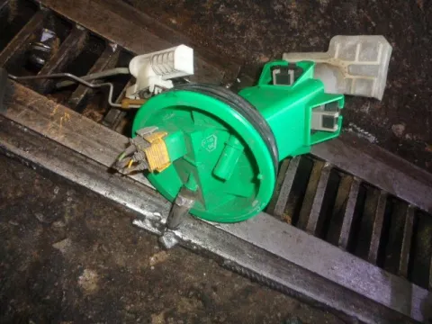 Αντλία Καυσίμου (Τρόμπα Βενζίνης) Πράσινη για BMW 3 Series (1990 - 1995) (E36)