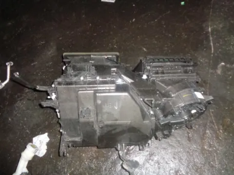 Ψύκτης (Εβαπορέτα) με A/C για SUZUKI SWIFT (2012 - 2014) ( ) *Δ* Ψύκτης (Εβαπορέτα) με A/C για SUZUKI SWIFT (2012 - 2014) ( ) *Δ*