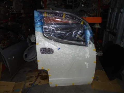 Πόρτα Εμπρός Δεξιά για NISSAN NV200-EVALIA (2010 - ) *Γ* Πόρτα Εμπρός Δεξιά για NISSAN NV200-EVALIA (2010 - ) *Γ*