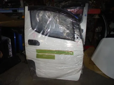 Πόρτα Εμπρός Δεξιά για NISSAN NV200-EVALIA (2010 - ) *Γ* Πόρτα Εμπρός Δεξιά για NISSAN NV200-EVALIA (2010 - ) *Γ*