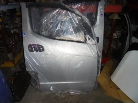 Πόρτα Εμπρός Δεξιά για NISSAN NV200-EVALIA (2010 - ) Πόρτα Εμπρός Δεξιά για NISSAN NV200-EVALIA (2010 - )