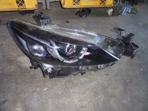 Φανάρι Εμπρός Δεξί για MAZDA 6 (2017 - ) Φανάρι Εμπρός Δεξί για MAZDA 6 (2017 - )