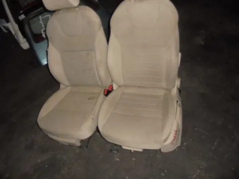 Καθίσματα Σετ Εμπρός Με Αερόσακους για SKODA OCTAVIA (2004 - 2008) 5 (1Z3-5) **A** Καθίσματα Σετ Εμπρός Με Αερόσακους για SKODA OCTAVIA (2004 - 2008) 5 (1Z3-5) **A**