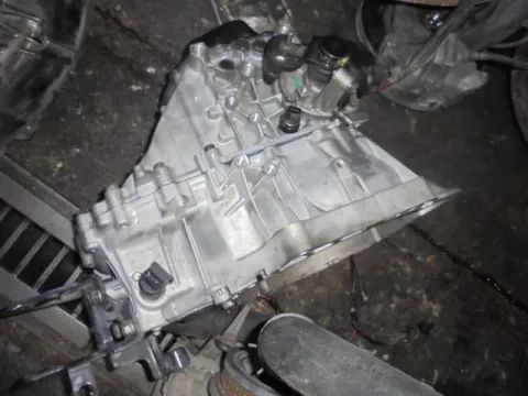 Κιβώτιο Ταχυτήτων (Σασμάν) Χειροκίνητο για HYUNDAI i30 (2007 - 2012) 1400 petrol 105 G4FA Κιβώτιο Ταχυτήτων (Σασμάν) Χειροκίνητο για HYUNDAI i30 (2007 - 2012) 1400 petrol 105 G4FA