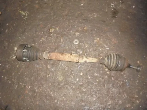 Ημιαξόνιο Εμπρός Αριστερό Με ABS για AUDI A4 (1999 - 2001) (8D) Ημιαξόνιο Εμπρός Αριστερό Με ABS για AUDI A4 (1999 - 2001) (8D)