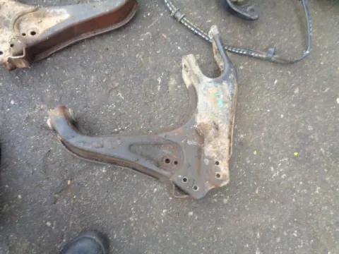 Ψαλίδι Εμπρός Αριστερό Κάτω για MAZDA B-Series (1986 - 1994) (UF) ΠΑΛΕΤΑ 1 *223962* Ψαλίδι Εμπρός Αριστερό Κάτω για MAZDA B-Series (1986 - 1994) (UF) ΠΑΛΕΤΑ 1 *223962*