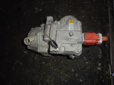 Συμπιεστής A-C (Κομπρέσορας) 0422001350 για TOYOTA YARIS (2015 - 2017) 1500 Hybrid (100HP)(1NZ) (HSD) Multidrive Συμπιεστής A-C (Κομπρέσορας) 0422001350 για TOYOTA YARIS (2015 - 2017) 1500 Hybrid (100HP)(1NZ) (HSD) Multidrive
