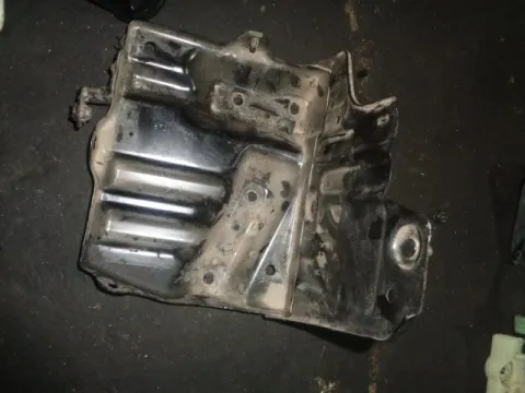 Βάση Μπαταρίας για SUZUKI SWIFT (2012 - 2014) ( ) 1200 Petrol (K12B) 94hp , (2014 - 2017) () 1200 Petrol (K12B) 94hp *Δ* Βάση Μπαταρίας για SUZUKI SWIFT (2012 - 2014) ( ) 1200 Petrol (K12B) 94hp , (2014 - 2017) () 1200 Petrol (K12B) 94hp *Δ*
