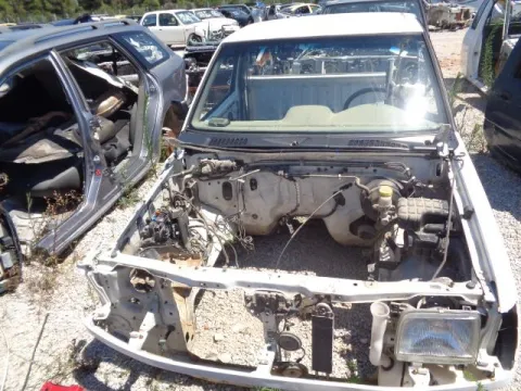 Τροπέτο Εμπρός Καμπίνα για NISSAN D22 (1998 - 2001) Pick-Up - 2WD - Μονη Καμπίνα *ΔΒ* Τροπέτο Εμπρός Καμπίνα για NISSAN D22 (1998 - 2001) Pick-Up - 2WD - Μονη Καμπίνα *ΔΒ*