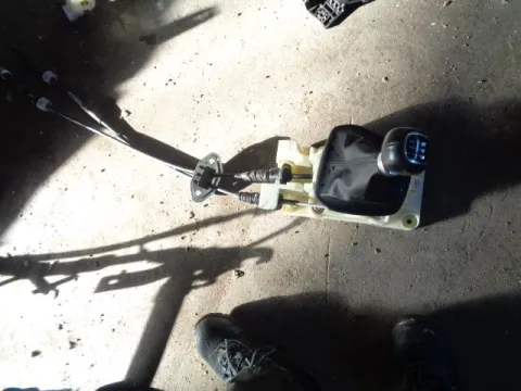 Μοχλός Ταχυτήτων Χ. Ντίζες για HYUNDAI i10 (2014 - ) *Δ* Μοχλός Ταχυτήτων Χ. Ντίζες για HYUNDAI i10 (2014 - ) *Δ*