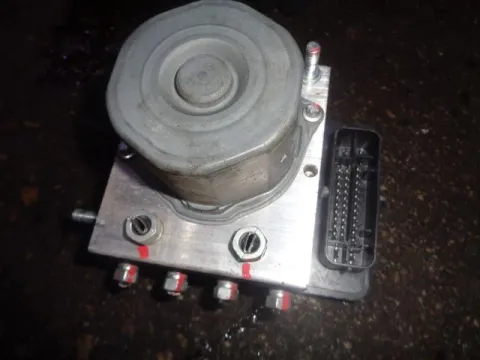 Μονάδα ABS 45510B4020 για DAIHATSU TERIOS (2006 - 2009) (J200) Μονάδα ABS 45510B4020 για DAIHATSU TERIOS (2006 - 2009) (J200)