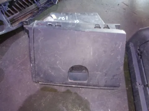Ντουλαπάκι για HYUNDAI i20 (2009 - 2011) *Γ* Ντουλαπάκι για HYUNDAI i20 (2009 - 2011) *Γ*
