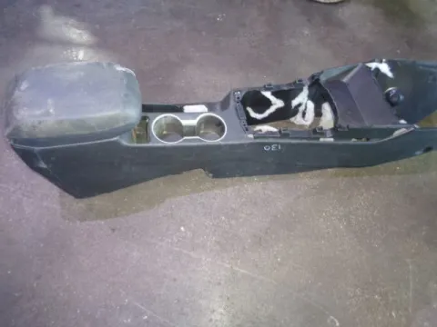 Υποβραχιόνιο(Τεμπέλης) για HYUNDAI i30 (2007 - 2012) *Γ* Υποβραχιόνιο(Τεμπέλης) για HYUNDAI i30 (2007 - 2012) *Γ*