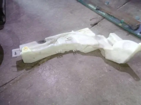 Δοχείο Υαλοκαθαριστήρων για FORD FOCUS (2004 - 2008) Mk2a (DA3 - C307) Δοχείο Υαλοκαθαριστήρων για FORD FOCUS (2004 - 2008) Mk2a (DA3 - C307)